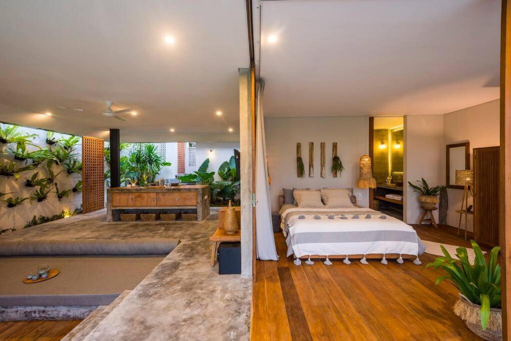 Romantic - Stylish - High End 1Br Villa Canggu  Bagian luar foto