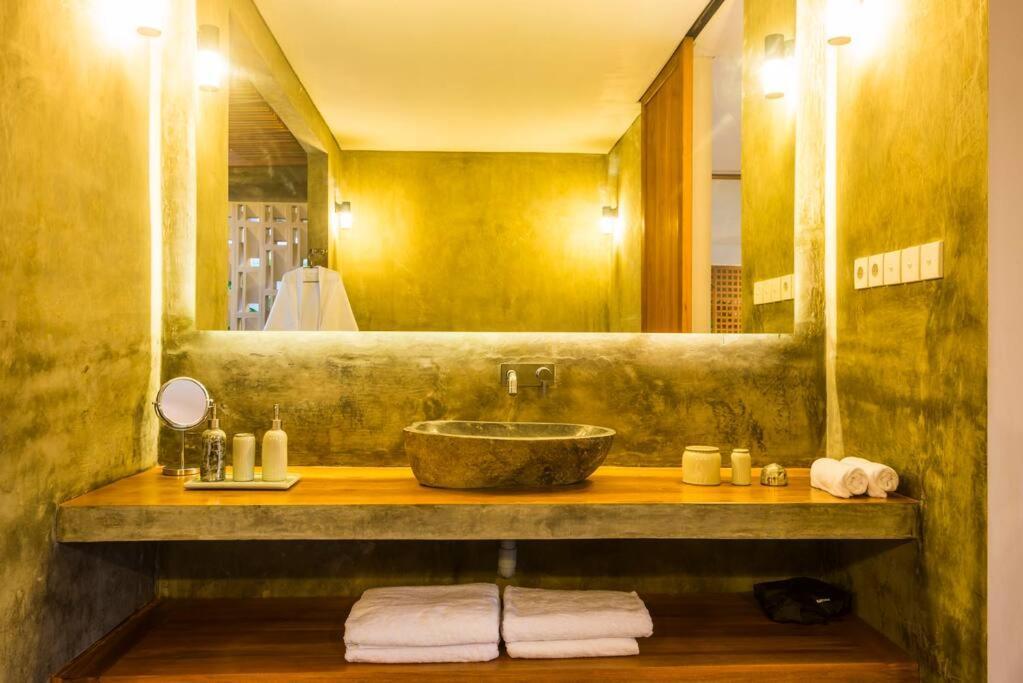Romantic - Stylish - High End 1Br Villa Canggu  Bagian luar foto